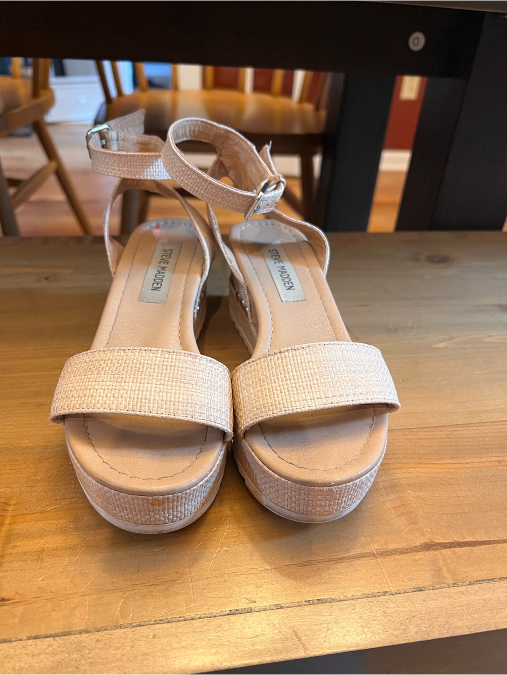 Steve Madden Beige/Tan Espadrille Platform Ankle Strap Sandals size 6